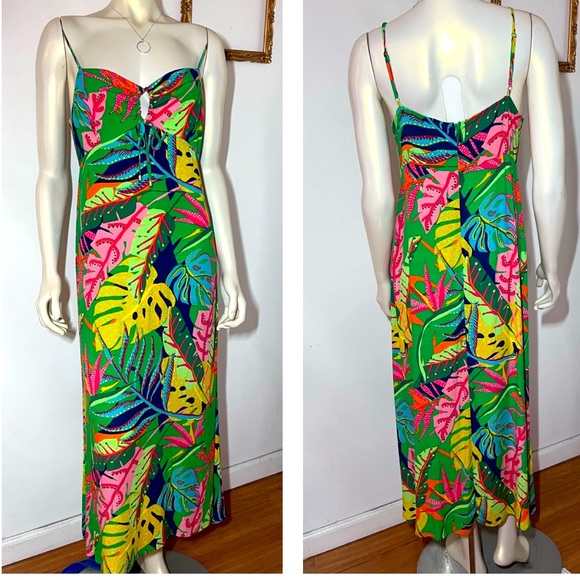 Olivaceous Dresses & Skirts - OlivaCeous Stitch & Feather Tiki MIDI Dress Size Medium New